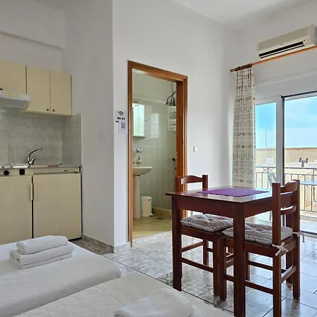 Inna Apartment Fournadhos